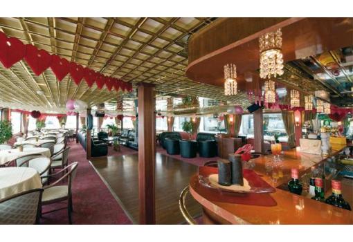 El Bar a bordo del MS Mona Lisa